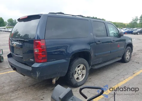 2008 Chevrolet Suburban 1500 Ls из США, поврежденный, VIN 3GNFK16398G176488